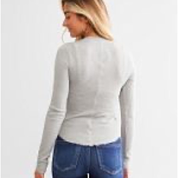 NWOT Free People One Of The Girls Henley in Heather Grey Size Small - Picture 11 of 12